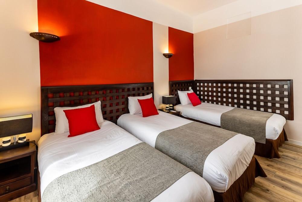 Best Western Le Comtadin Hotel Carpentras Luaran gambar